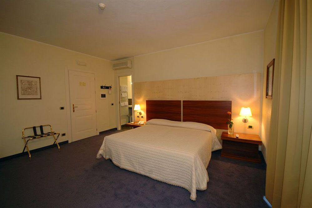 Hotel Phi Palio Asti